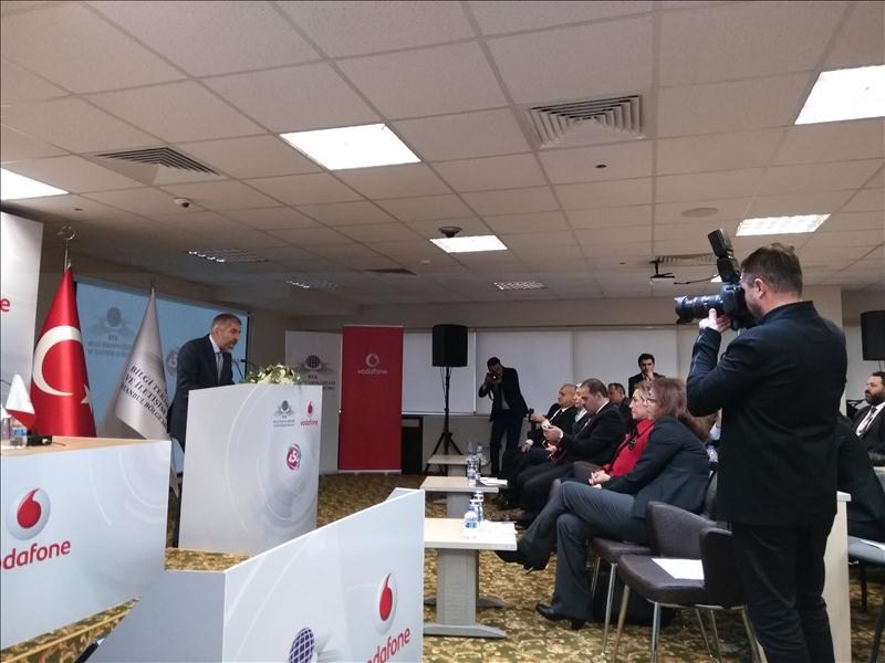 Dijital Dönüşüm için Yerli Yatırım Gücü