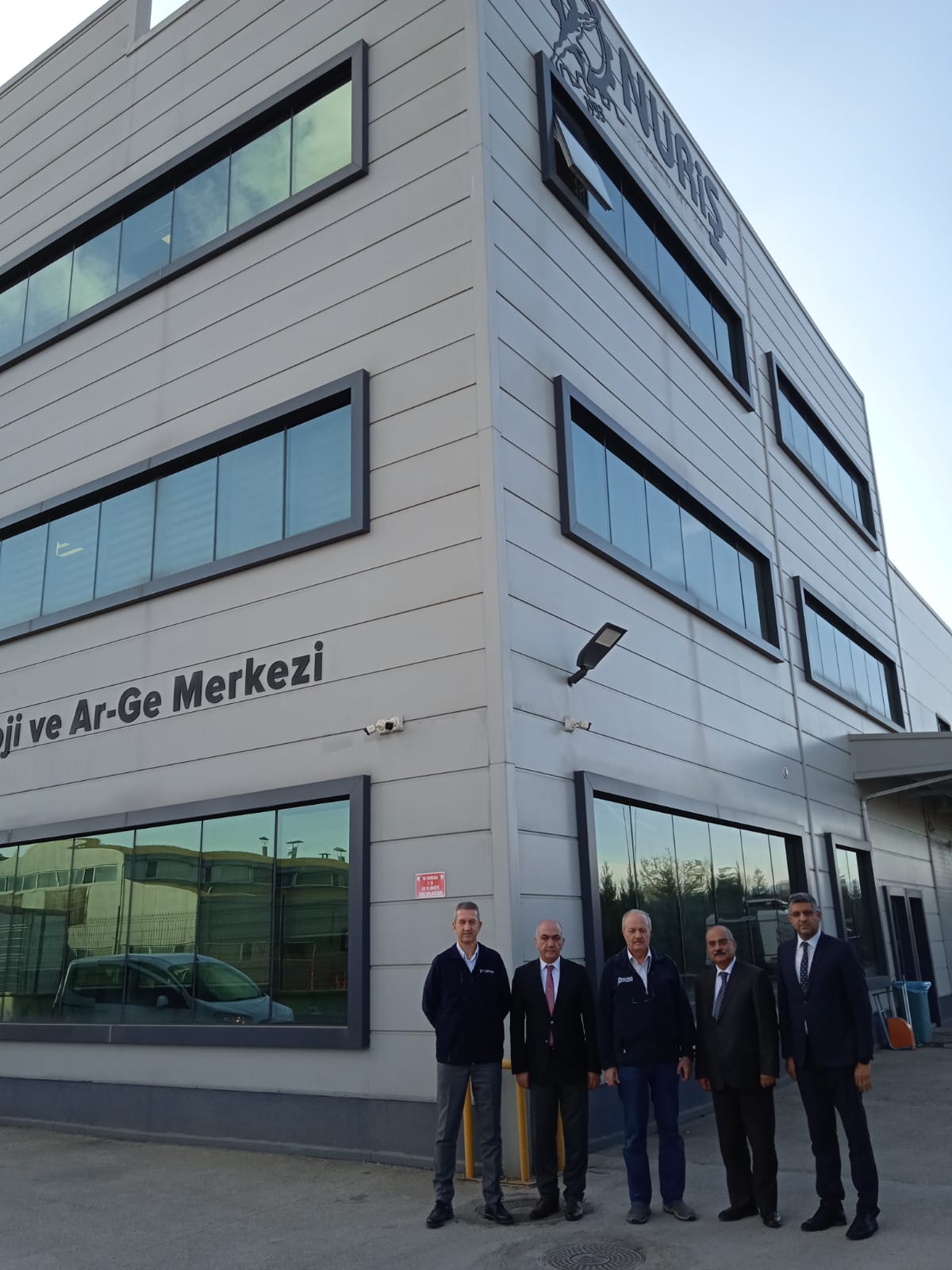 ARUS NURİŞ TEKNOLOJİ VE MAKİNE SANAYİNİ ZİYARET ETTİ