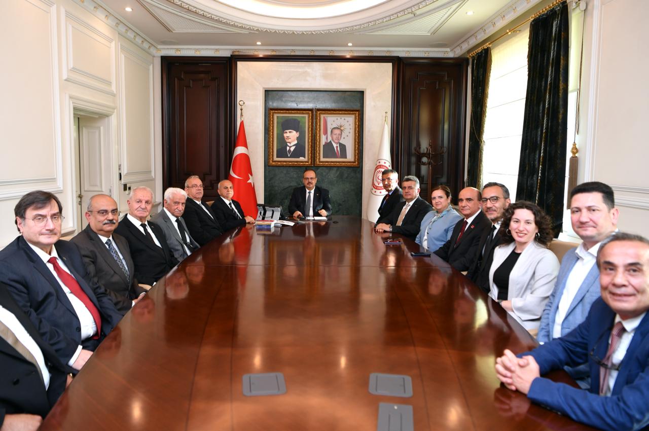ARUS ANKARA VALİLİĞİNİ ZİYARET ETTİ